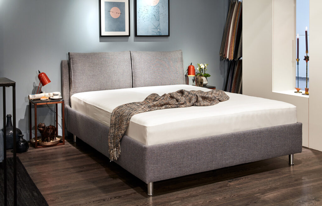 Bettgestell von Wohnform Werkstätten Modell Joel